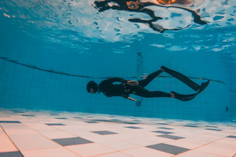 Dust Off the C-Card: What Really Happens to Your Skills After Years Out of the Water